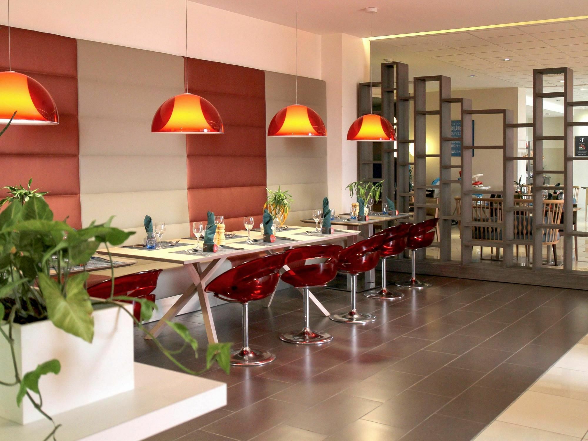 Novotel Konstantyna Zewnętrze zdjęcie
